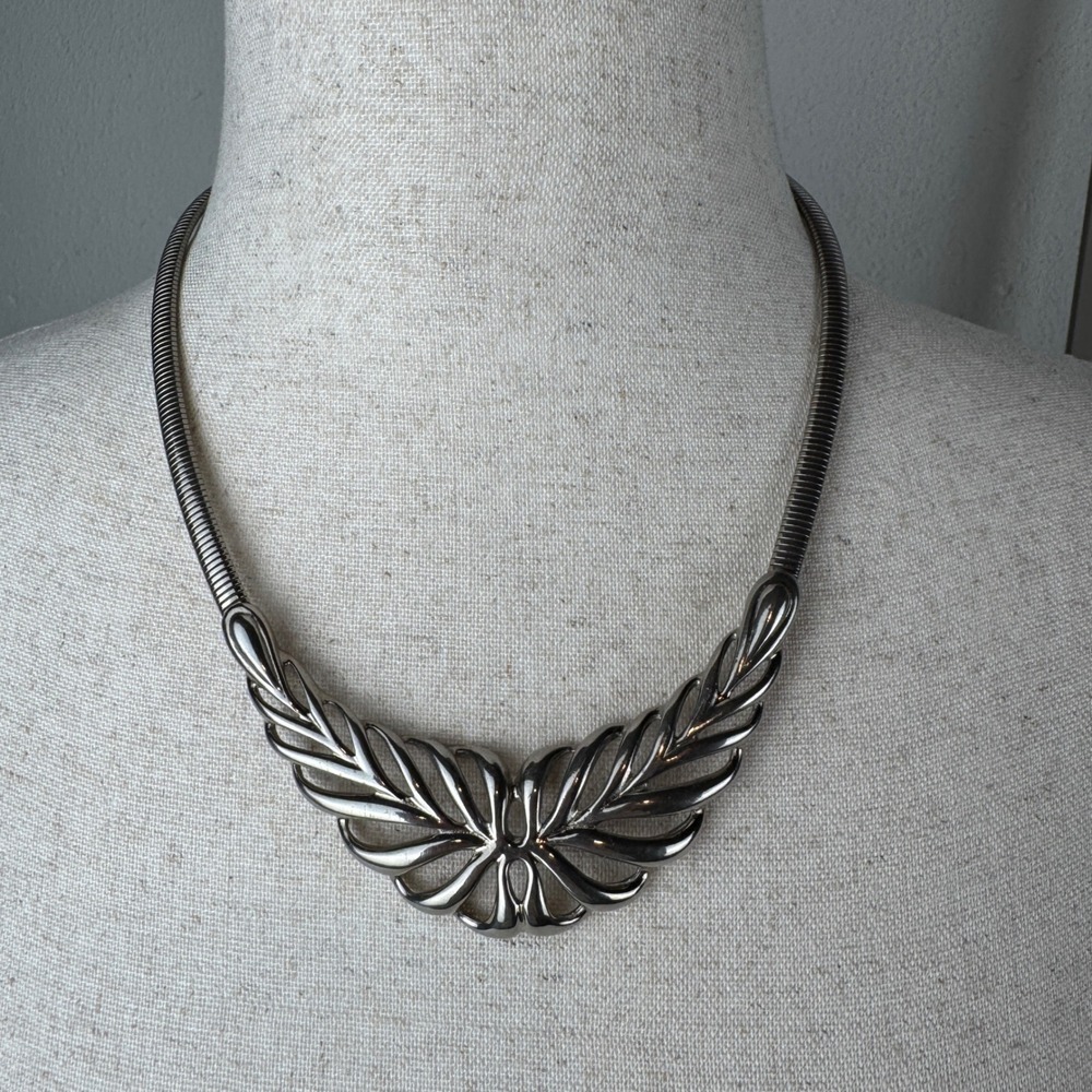 Dark Academia Romantic Witchy Vintage Collar Necklace Gunmetal Leaf Statement